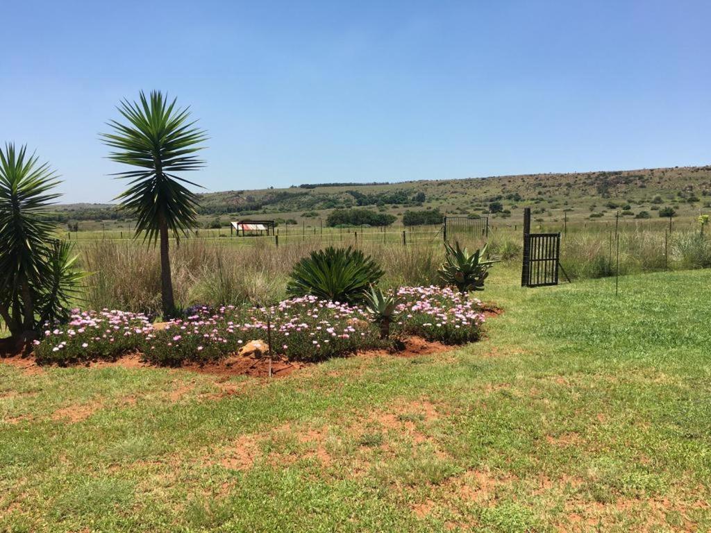 Отель Sanctuary Life Guest Farm Магалисбург Экстерьер фото