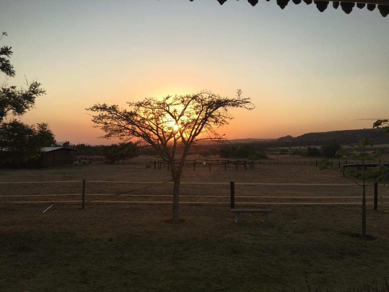 Отель Sanctuary Life Guest Farm Магалисбург Экстерьер фото