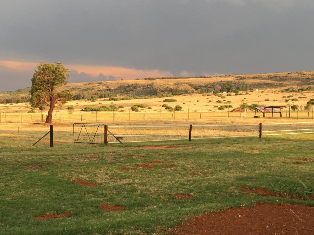 Отель Sanctuary Life Guest Farm Магалисбург Экстерьер фото
